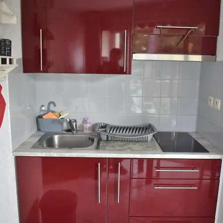 Petit T2 Avec Balcon, Animaux Admis, Climatisation - Fr-1-503-153 Appartamento