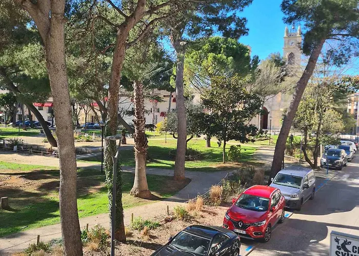 Petit T2 Avec Balcon, Animaux Admis, Climatisation - Fr-1-503-153 *